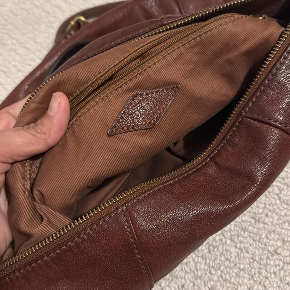 Fossil Cognac Leather Expandable Crossbody Shoulder Bag/Purse - Picture 5 of 10
